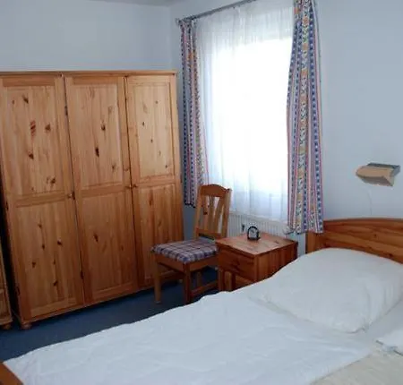 Tschach * Kirchdorf (Poel)